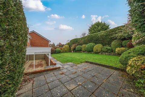 4 bedroom detached house for sale, 12 Kenton Drive, Shrewsbury, SY2 6TH