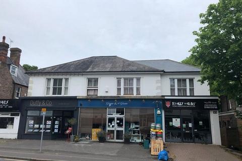 2 bedroom flat to rent, The Broadway, Haywards Heath, RH16 3RH