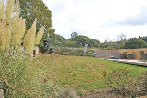 4 bedroom detached house for sale, Gorselands, SEDLESCOMBE, TN33