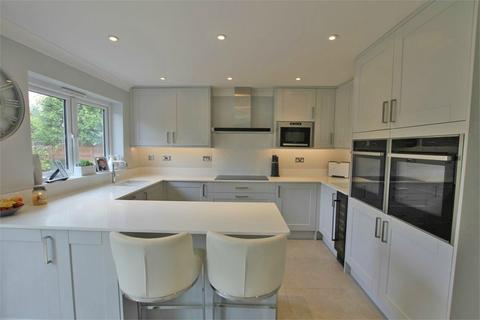 4 bedroom detached house for sale, Gorselands, SEDLESCOMBE, TN33