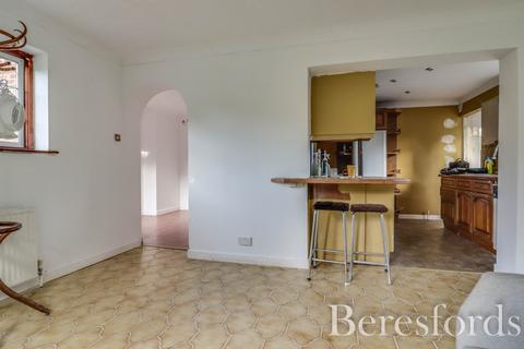 4 bedroom detached house for sale, Coggeshall Road, Braintree, CM7