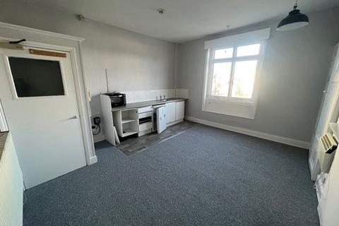 Apartment to rent, Regency Square, Brighton BN1 2FG