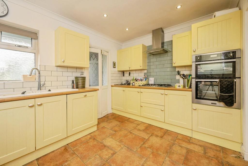 92grendonroad-15.jpg