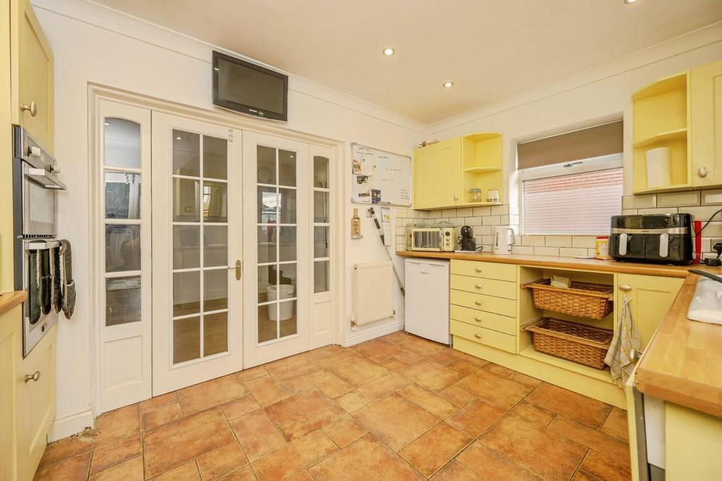 92grendonroad-14.jpg