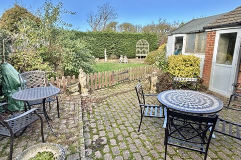undefined, Croft, Leicester LE9
