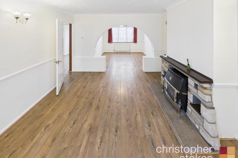 3 bedroom semi-detached house to rent, Salisbury Crescent, Waltham Cross, Hertfordshire, EN8 8SH