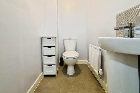 2 bedroom terraced house for sale, Chesterholm Avenue, Scotswood, Newcastle upon Tyne, NE15