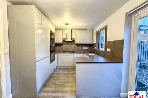 3 bedroom semi-detached house for sale, Moat House Way, Conisbrough, Doncaster