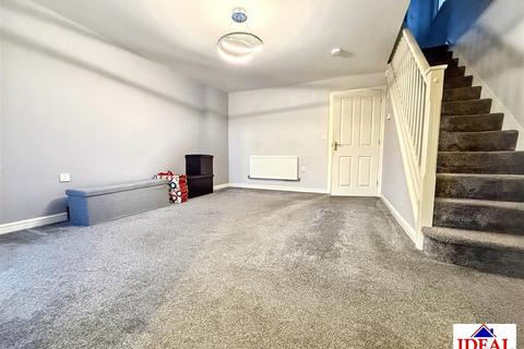 3 bedroom semi-detached house for sale, Moat House Way, Conisbrough, Doncaster