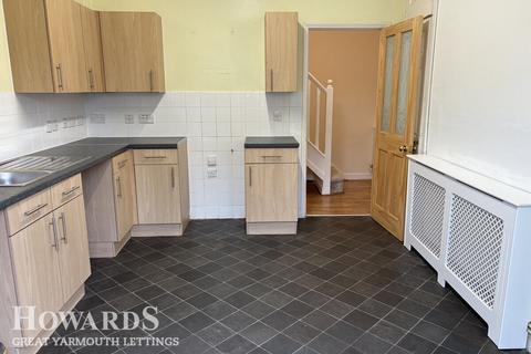 2 bedroom terraced house to rent, Anson Road, GREAT YARMOUTH