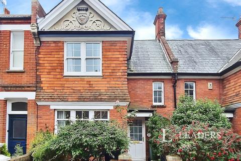 2 bedroom terraced house to rent, Matlock Road, Eastbourne, BN20
