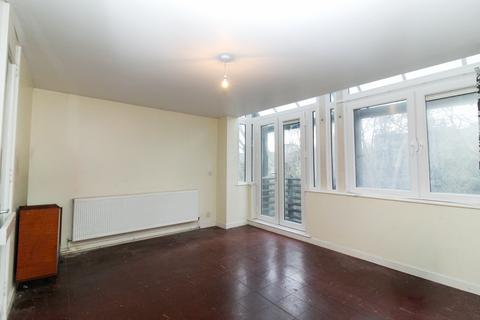 1 bedroom flat for sale, Loats Road, SW2