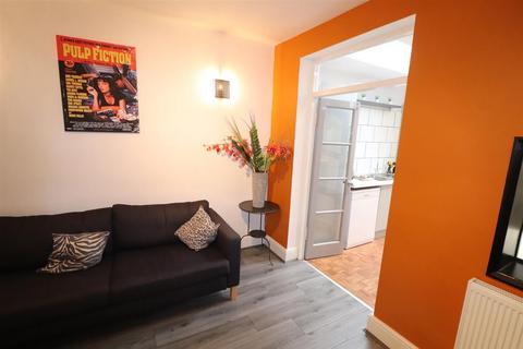 4 bedroom terraced house for sale, South View Road, Chester, CH1