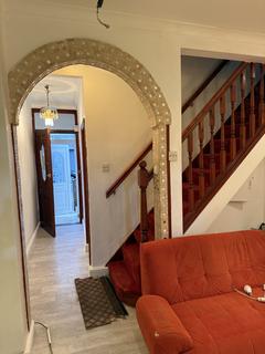 4 bedroom semi-detached house to rent, Higham Hill Road, London E17