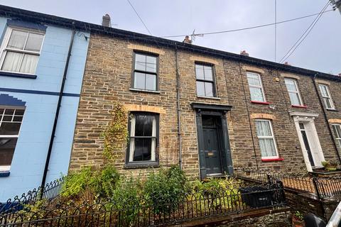 4 bedroom terraced house for sale, Chapel Street, Pontwelly, Llandysul, SA44