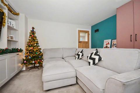2 bedroom end of terrace house for sale, Lumby Lane, Pudsey, West Yorkshire