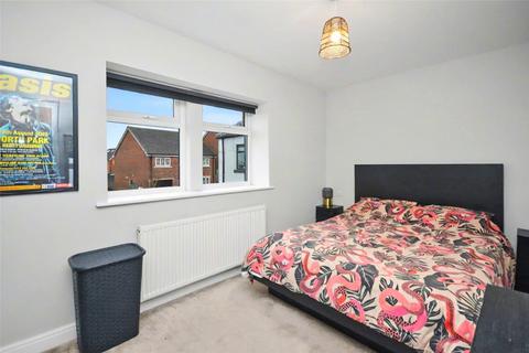 2 bedroom end of terrace house for sale, Lumby Lane, Pudsey, West Yorkshire