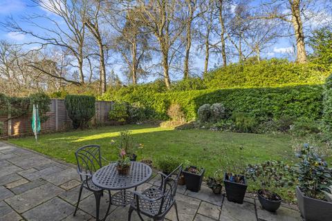 4 bedroom detached house for sale, Llangar Grove, Crowthorne RG45