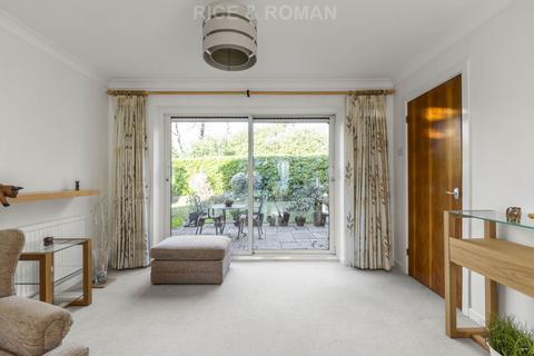 4 bedroom detached house for sale, Llangar Grove, Crowthorne RG45