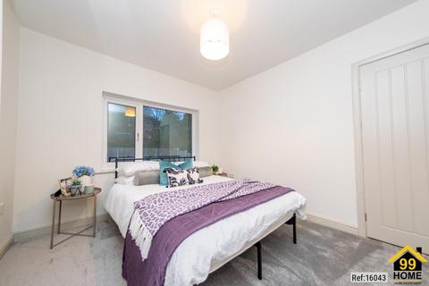 3 bedroom semi-detached house for sale, Oxford Road, Birstall, Batley, West Yorkshire, WF17