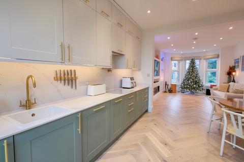 3 bedroom apartment for sale, Eglinton Hill, Shooters Hill, London, SE18