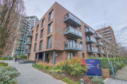 3 bedroom apartment for sale, Imperial Building, 2 Duke Of Wellington Avenue, Royal Arsenal, London, SE18