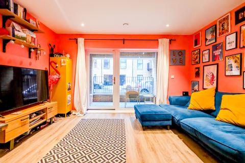2 bedroom apartment for sale, Flat 2 Austwick Court, 32 Brumwell Avenue, London