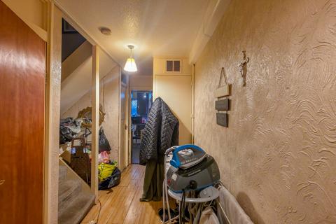 3 bedroom townhouse for sale, Tawney Road, Thamesmead, London, SE28