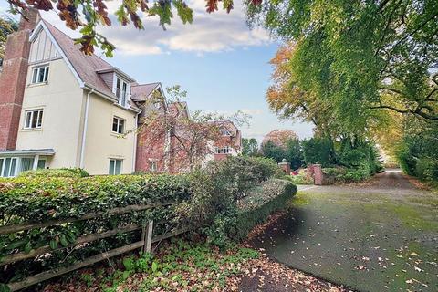 2 bedroom apartment for sale, Pinehurst Road, West Moors