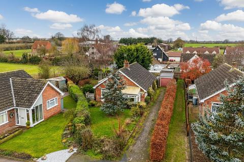 3 bedroom detached bungalow for sale, Church Close, Hepworth, Diss