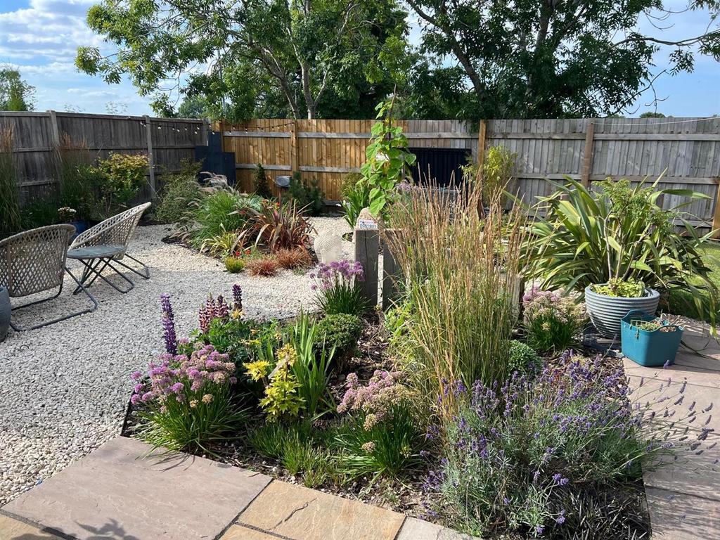 9 Corner new garden.jpg