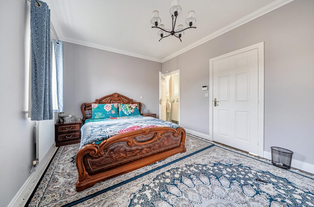 House in Southampton - View 5