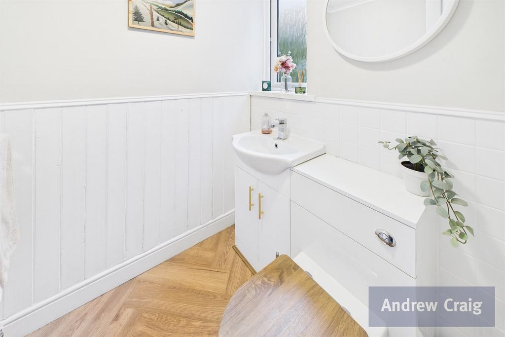 Ground Floor Wc