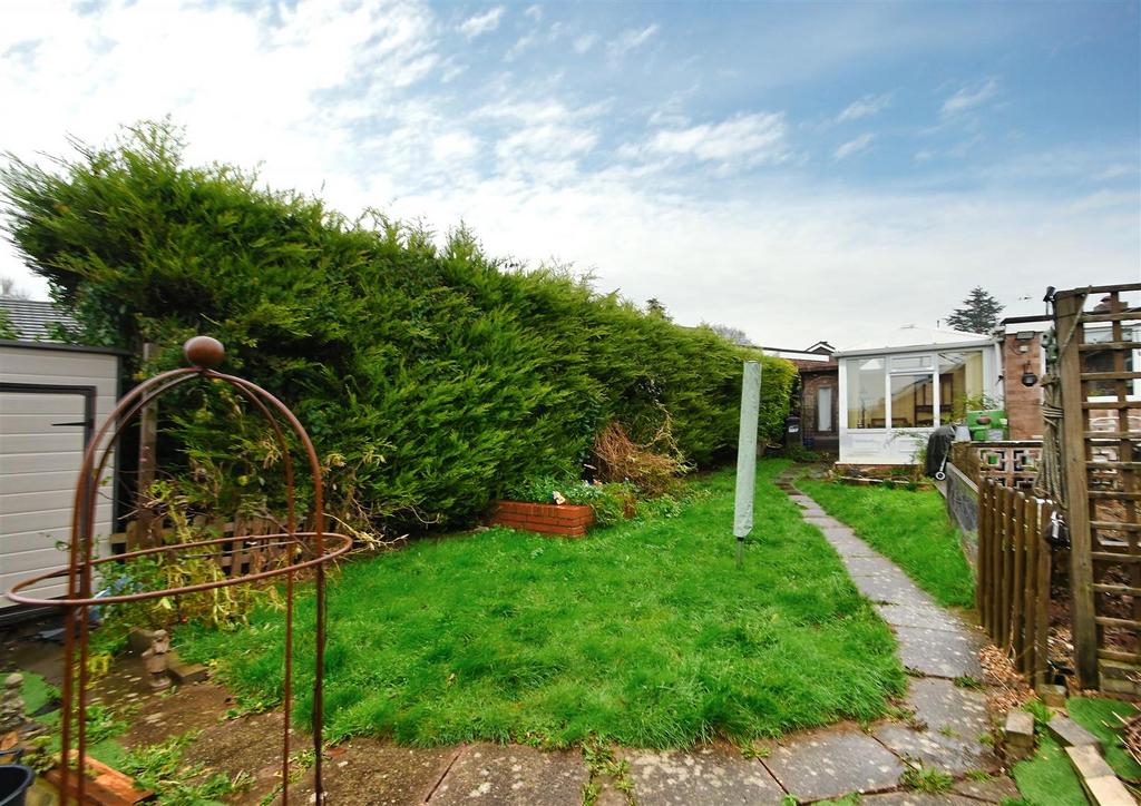 2 Grasmere Drive-24.jpg