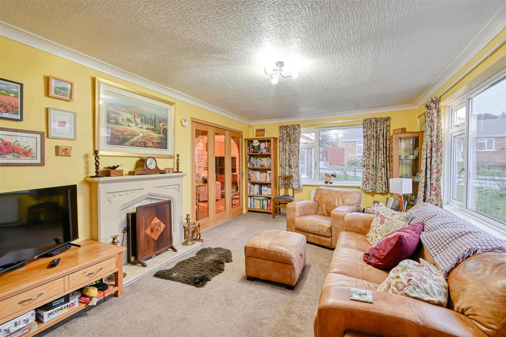 2 Grasmere Drive-13.jpg