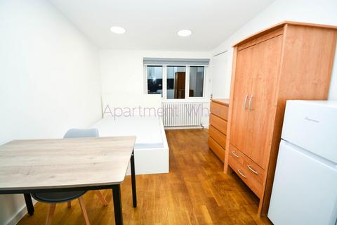1 bedroom flat to rent, Studio A  Edwin Street    (Canning town), London, E16