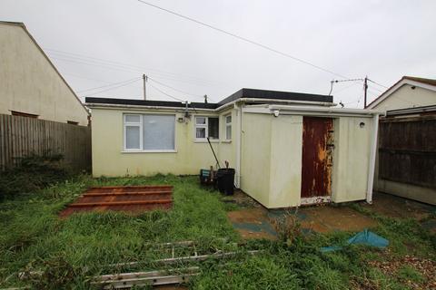 2 bedroom bungalow for sale, Colne Way, Point Clear Bay, Clacton-on-Sea