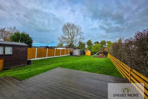 3 bedroom semi-detached house for sale, Sutton Avenue, Preston PR4