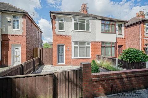 Flapper Fold Lane, Atherton, M46