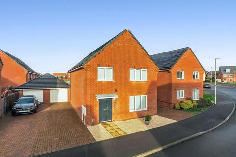 4 bedroom detached house for sale - Angora Road