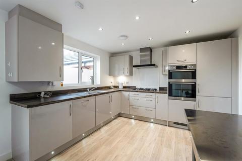 4 bedroom detached house for sale, Angora Road