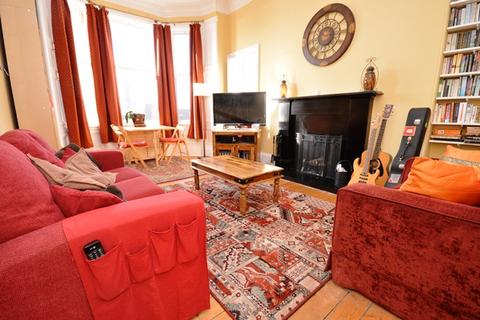 2 bedroom property to rent - 1277L Haymarket Terrace, Edinburgh, EH12 5JZ