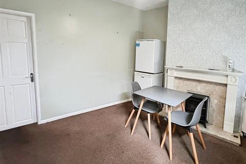 2 bedroom house for sale, Silverdale Road, Newcastle