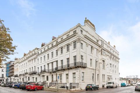 1 bedroom apartment to rent, Sussex Mansions, Brighton BN2