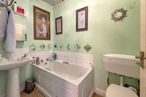 2 bedroom end of terrace house for sale, Electric Avenue, Harrogate, North Yorkshire, HG1