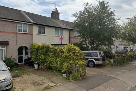 3 bedroom terraced house to rent, Kent Avenue, Leigh-on-sea, SS9