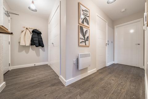 2 bedroom flat to rent, Nightingale Walk, Hampshire GU9