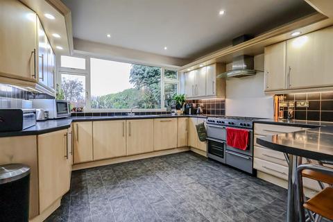 5 bedroom detached house for sale, Middlebeck Drive, Arnold, Nottingham