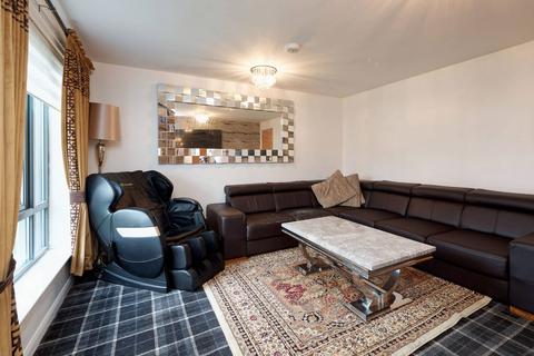 undefined, 68 Kilmuir Crescent, Thornliebank, Glasgow, G46 8BY