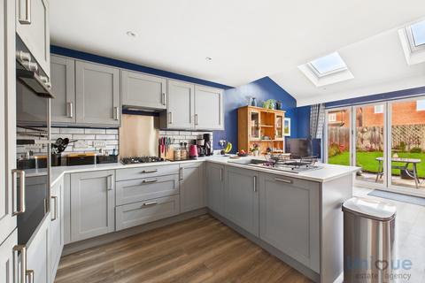 4 bedroom detached house for sale, Greenfield Lane, Newton-With-Scales PR4